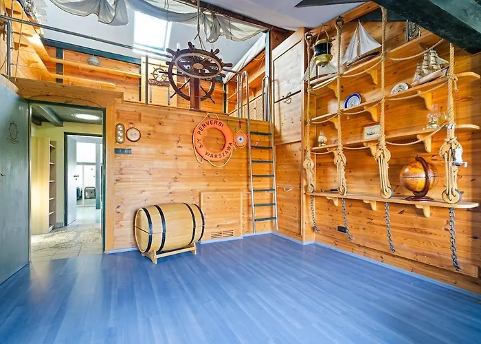 Willa & Grill Family - No Parties Allowed Warszawa