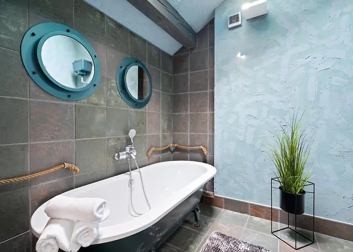 Villa & Grill Family - No Parties Allowed Varsovia